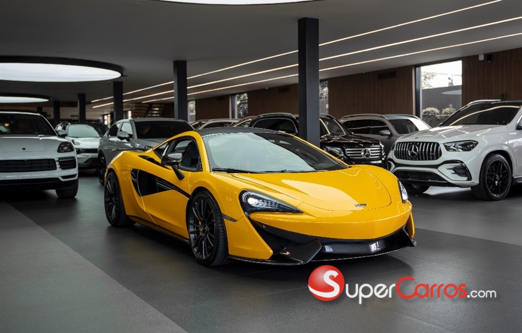 2016 McLaren 570 S Coupe — foto 6 / 12