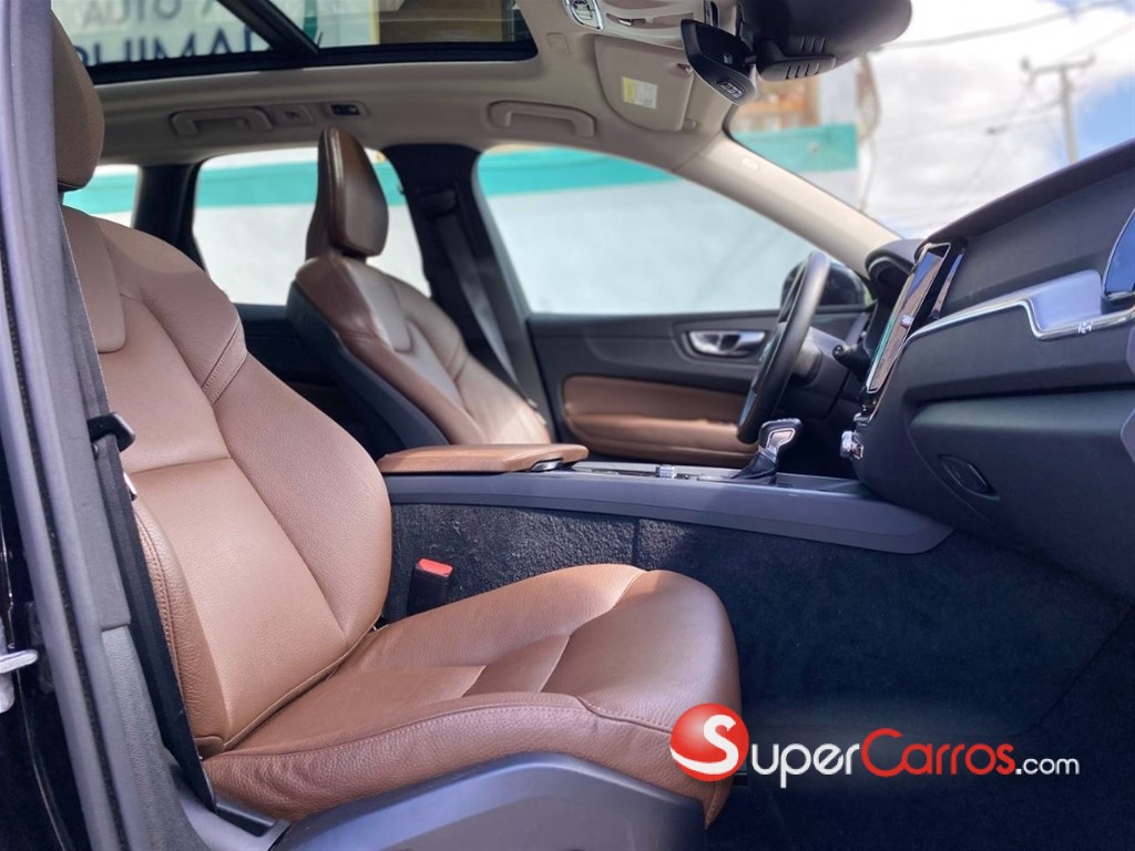 2020 Volvo XC60 T6 Inscription — foto 3 / 12