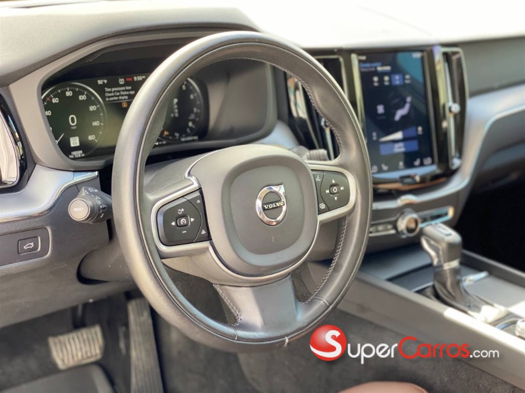2020 Volvo XC60 T6 Inscription — foto 8 / 12