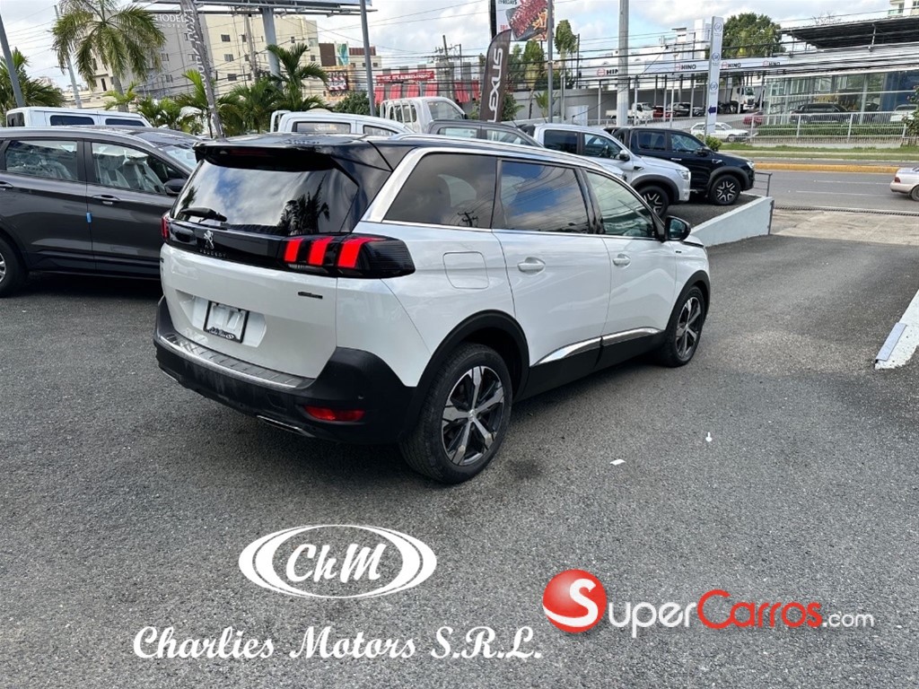 2021 Peugeot 5008 GT Line — foto 3 / 10