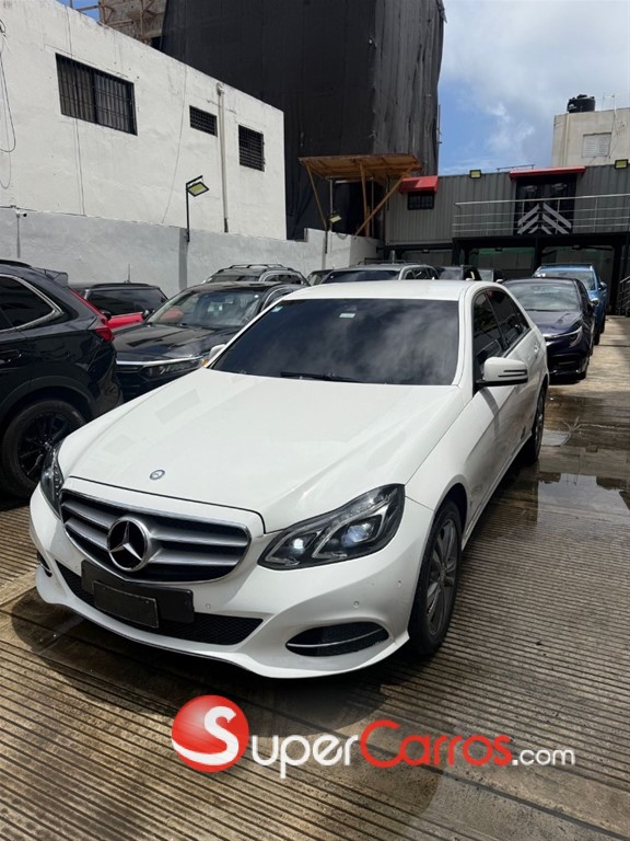 2014 Mercedes-Benz Clase E 300 — foto 3 / 12