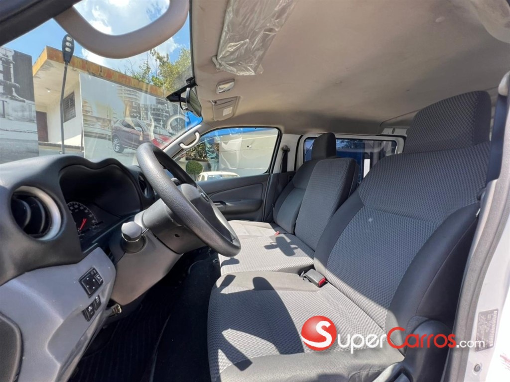 2018 Nissan NV 350 — foto 12 / 12