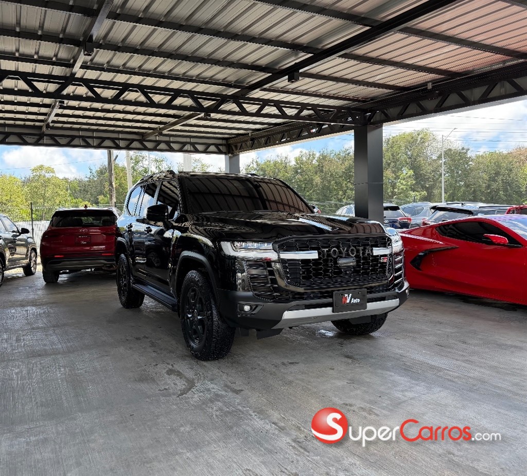 2024 Toyota Land Cruiser GR SPORT — foto 3 / 9