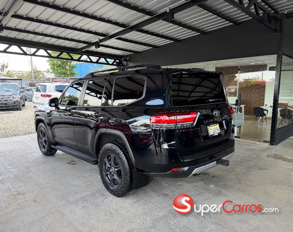 2024 Toyota Land Cruiser GR SPORT — foto 5 / 9