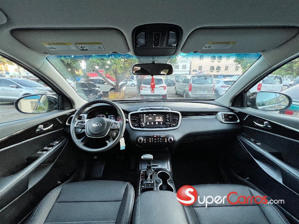 2020 Kia Sorento LX — foto 6 / 10