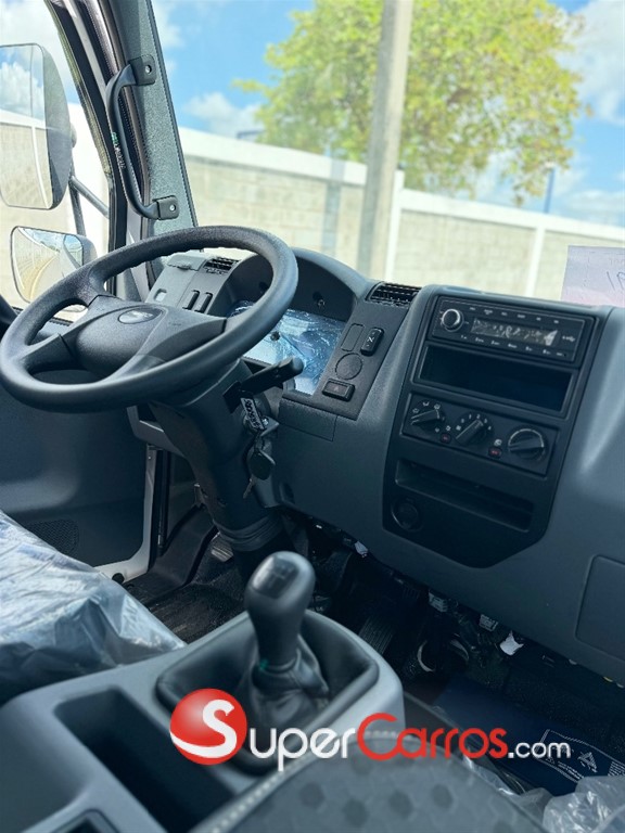 2025 Mitsubishi Motors Fuso — foto 12 / 12
