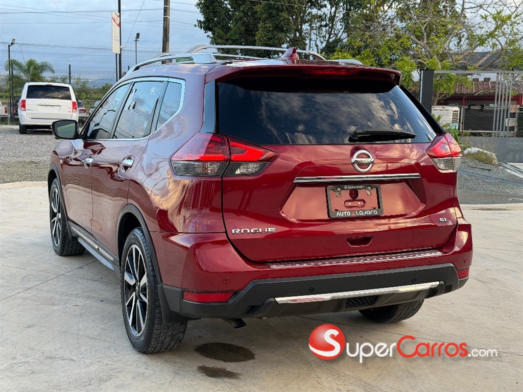 2020 Nissan Rogue SL — foto 3 / 10