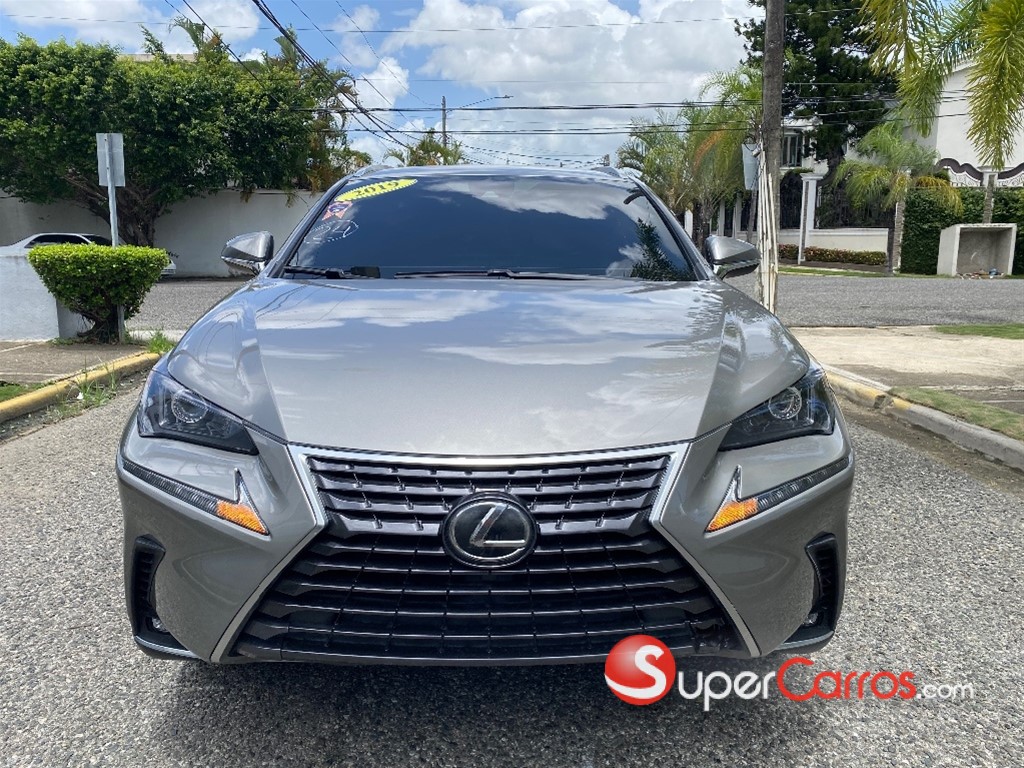 2019 Lexus NX 300 — foto 2 / 12