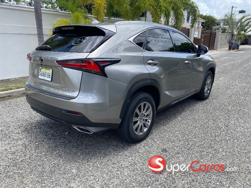 2019 Lexus NX 300 — foto 4 / 12