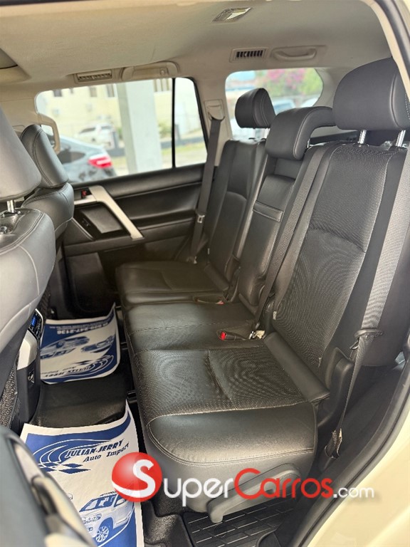 2018 Toyota Land Cruiser Prado VXL — foto 7 / 11