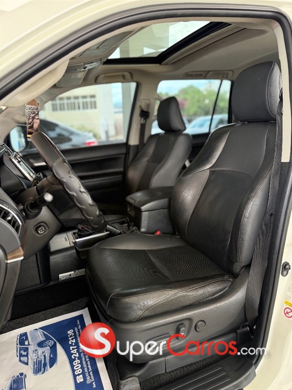 2018 Toyota Land Cruiser Prado VXL — foto 8 / 11