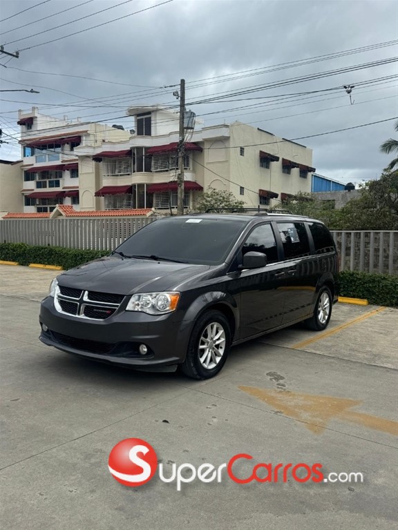 2020 Dodge Caravan SXT — foto 10 / 11