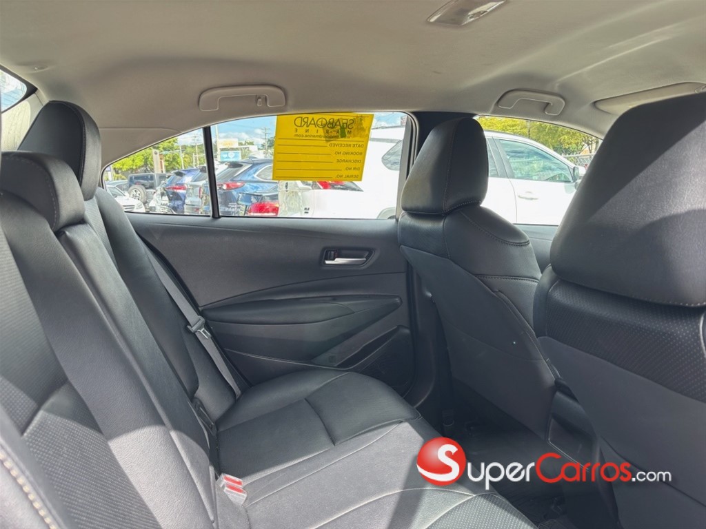 2020 Toyota Corolla LE — foto 7 / 11