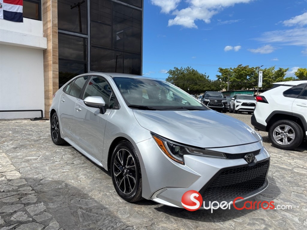 2020 Toyota Corolla LE — foto 10 / 11