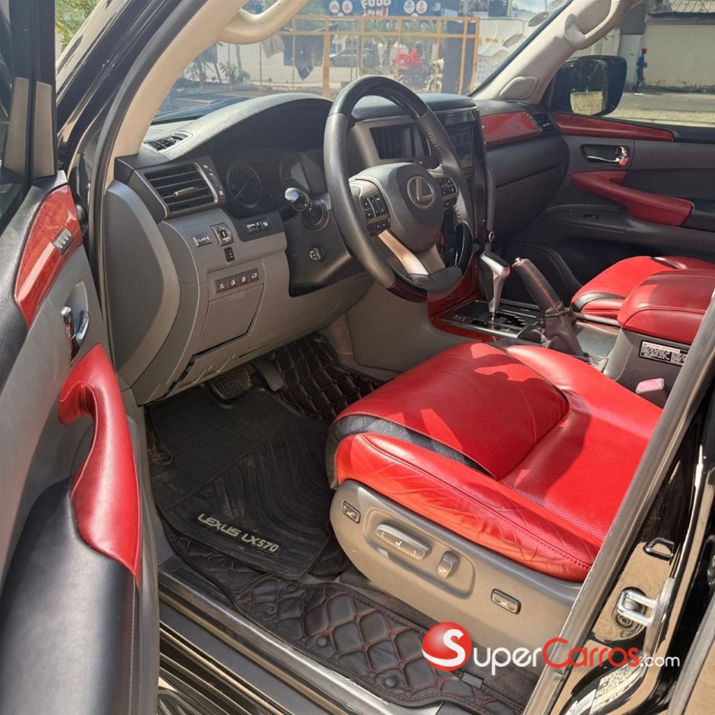 2009 Lexus LX 570 — foto 10 / 12