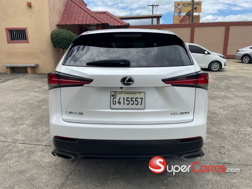 2018 Lexus NX 300 — foto 4 / 12
