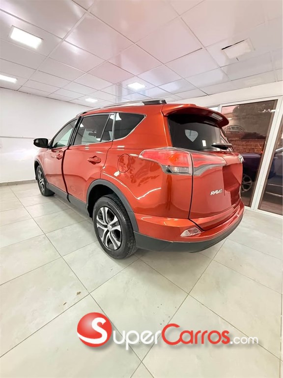 2016 Toyota RAV4 LE — foto 7 / 10