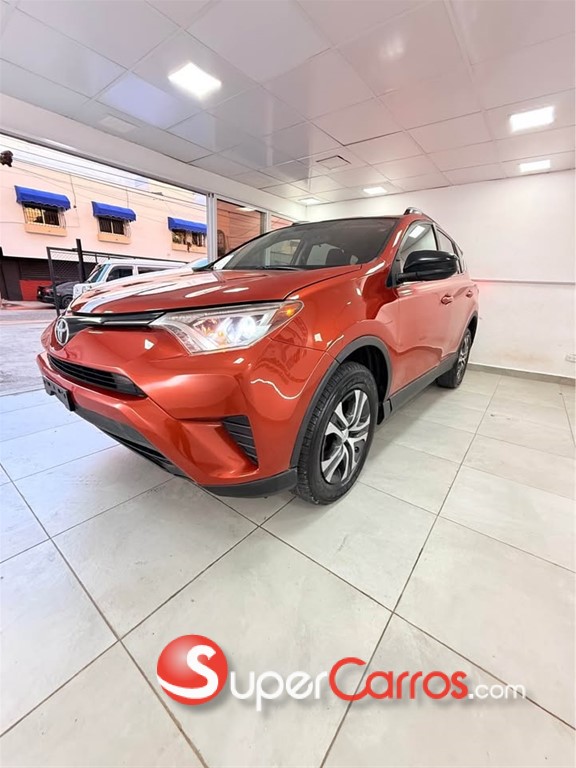 2016 Toyota RAV4 LE — foto 10 / 10