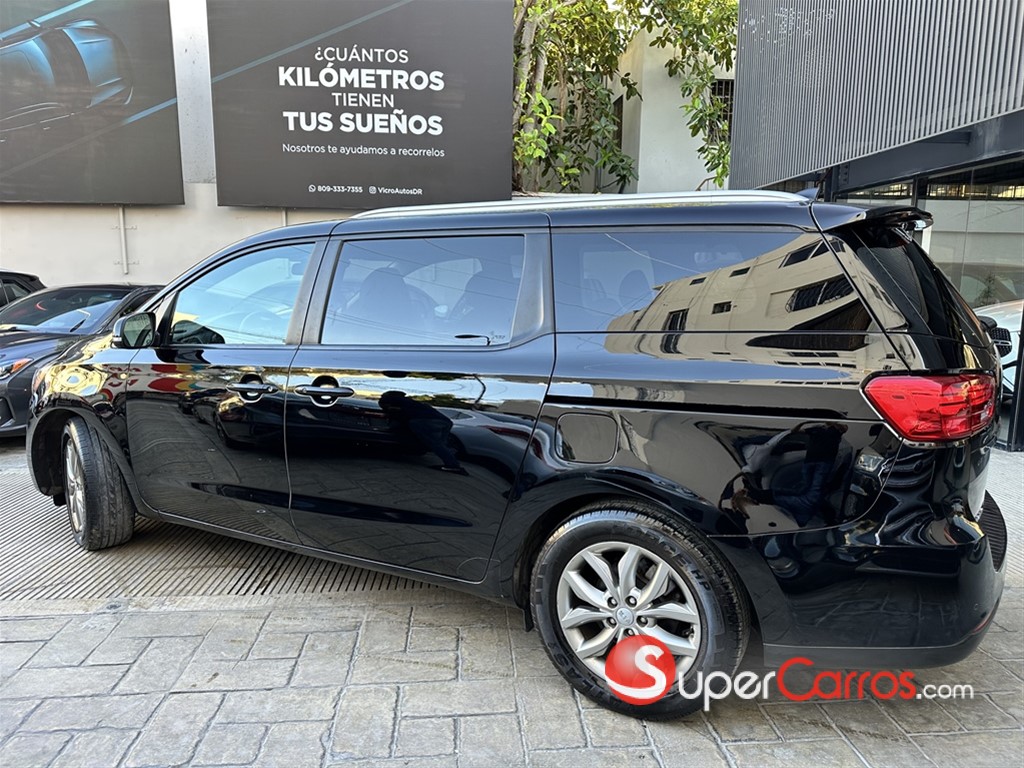 2020 Kia Sedona EX — foto 3 / 12