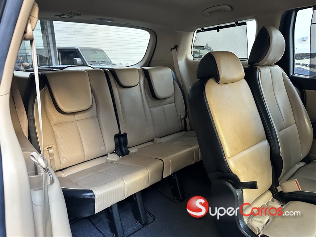 2020 Kia Sedona EX — foto 7 / 12