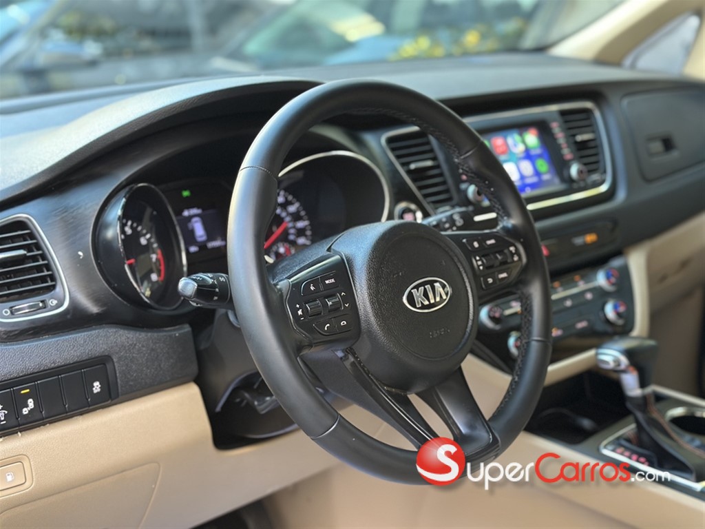 2020 Kia Sedona EX — foto 10 / 12