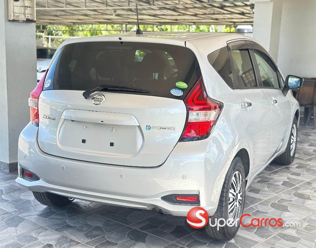 2021 Nissan Note E-Power — foto 4 / 10