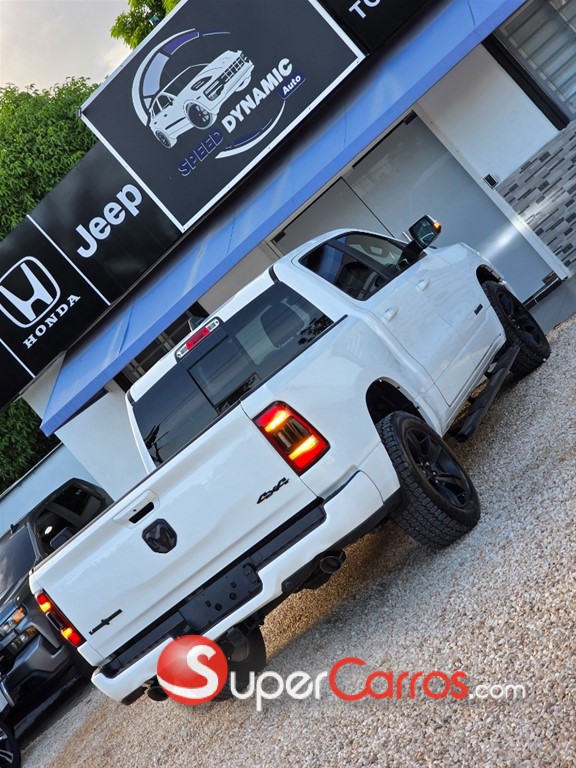 2020 Dodge Ram 1500 — foto 10 / 12