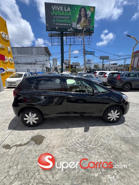 2020 Honda Fit — foto 3 / 8