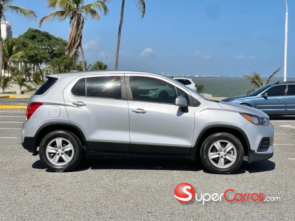 2020 Chevrolet Trax LS — foto 6 / 7