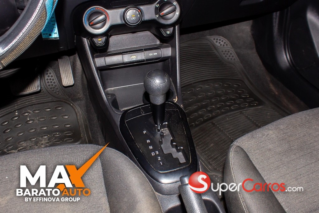 2024 Kia Picanto — foto 7 / 10