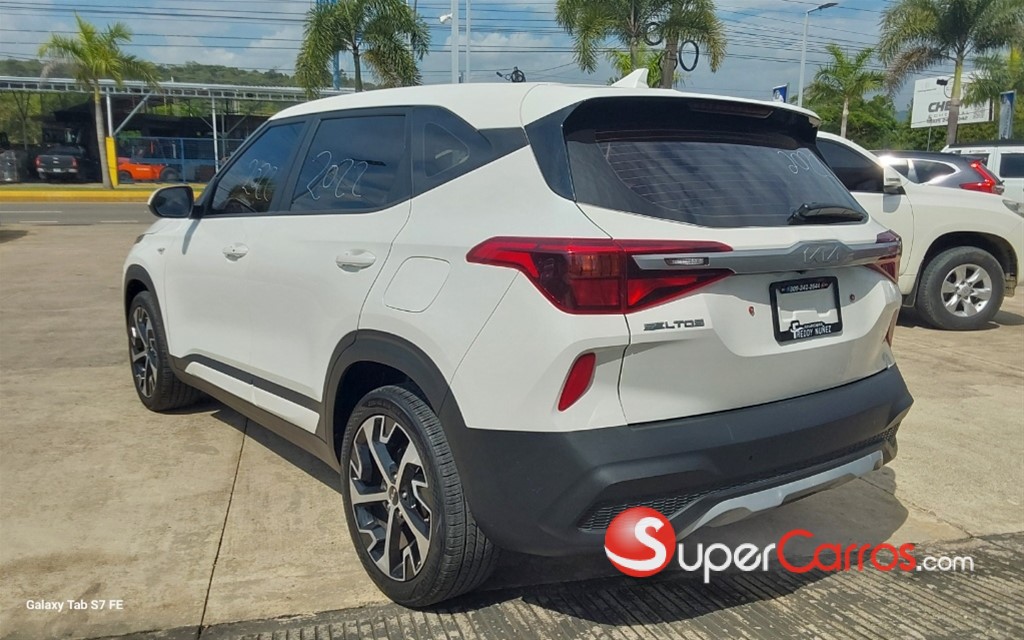 2022 Kia Seltos — foto 4 / 9