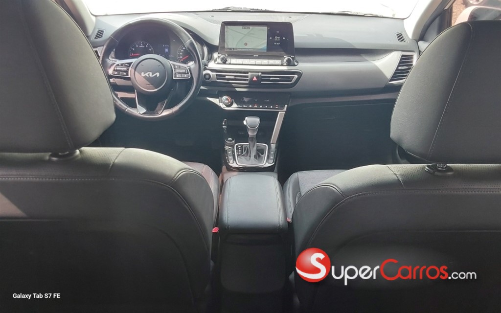 2022 Kia Seltos — foto 6 / 9