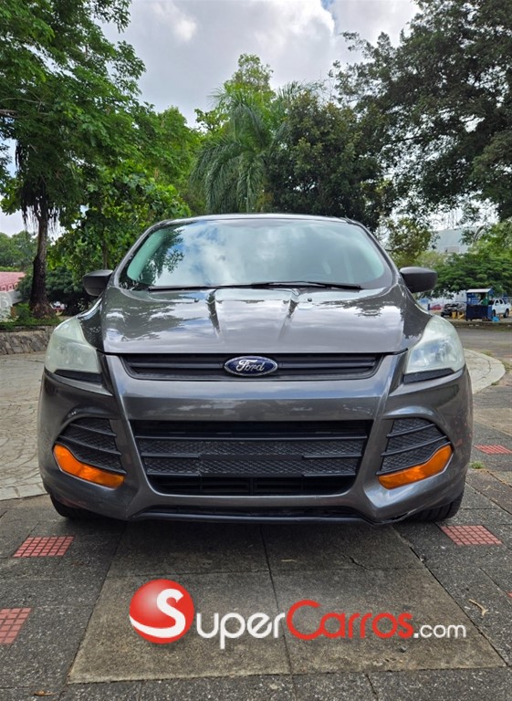 2016 Ford Escape S — foto 3 / 11