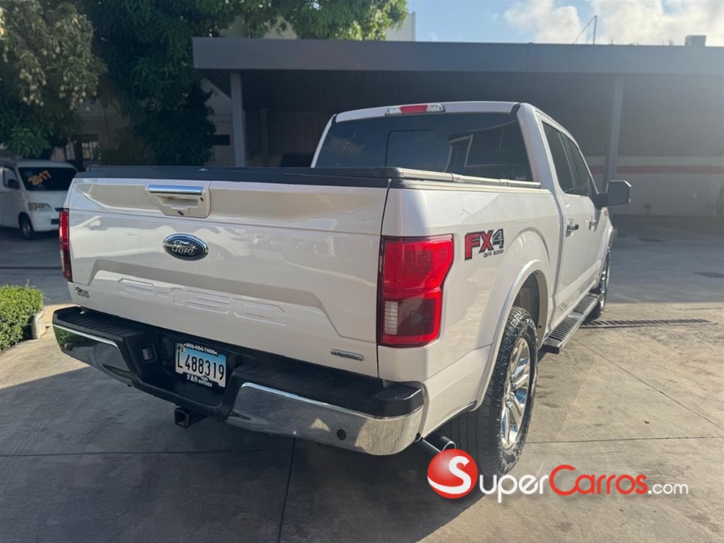 2018 Ford F 150 Lariat Ecoboost — foto 5 / 11