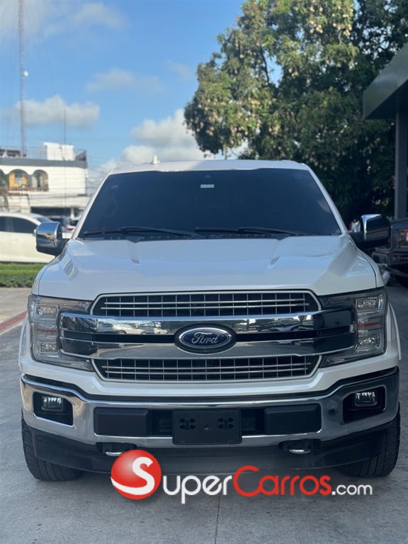 2018 Ford F 150 Lariat Ecoboost — foto 6 / 11