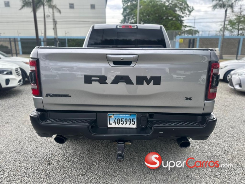 2019 Ram REBEL — foto 11 / 12
