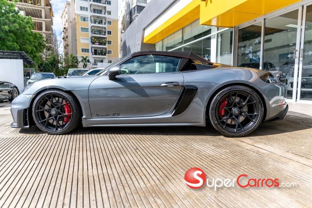 2024 Porsche 718 Spyder RS — foto 3 / 9