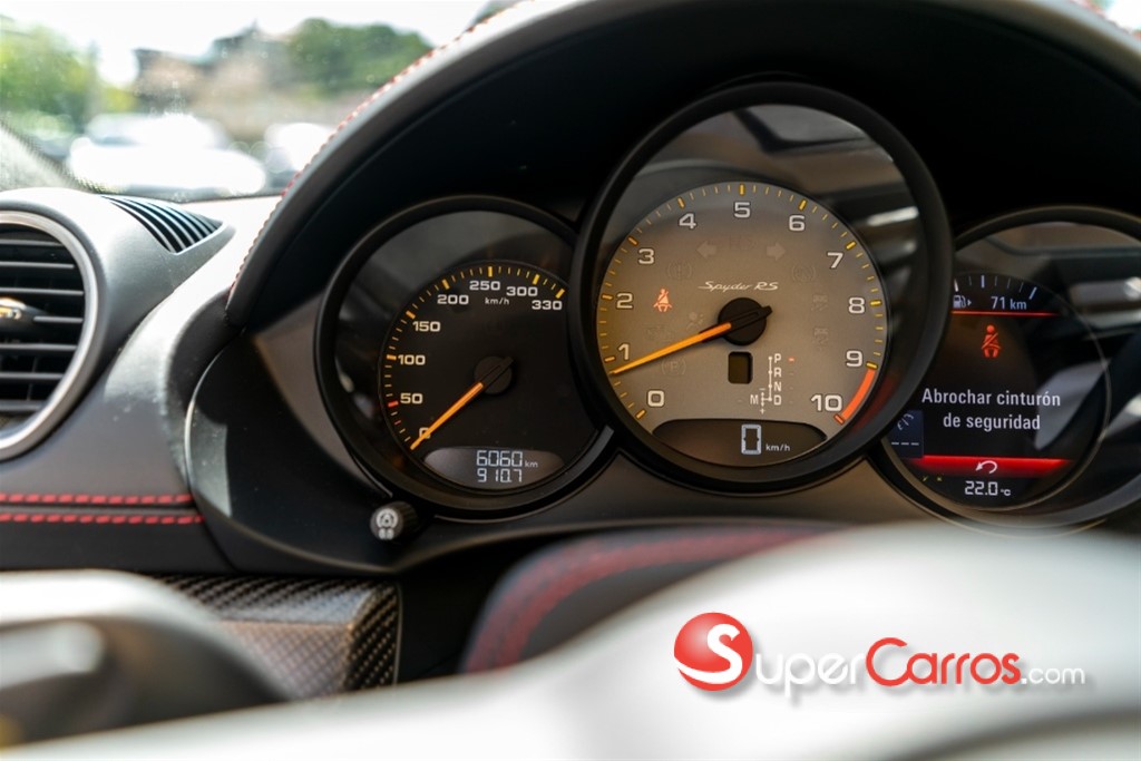 2024 Porsche 718 Spyder RS — foto 6 / 9