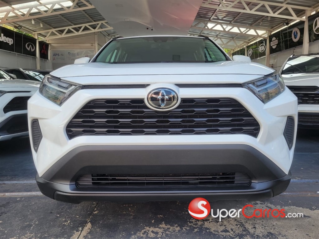 2022 Toyota RAV4 XLE — foto 3 / 12