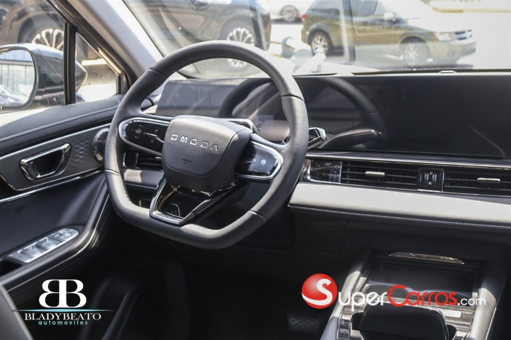 2026 OMODA E5 — foto 7 / 12