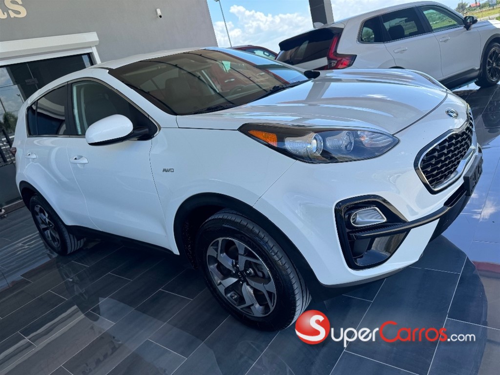 2020 Kia Sportage LX — foto 2 / 10