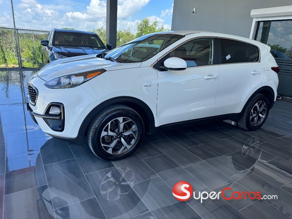 2020 Kia Sportage LX — foto 3 / 10