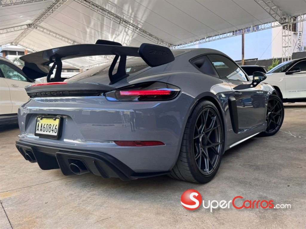 2024 Porsche GT4 RS — foto 5 / 12