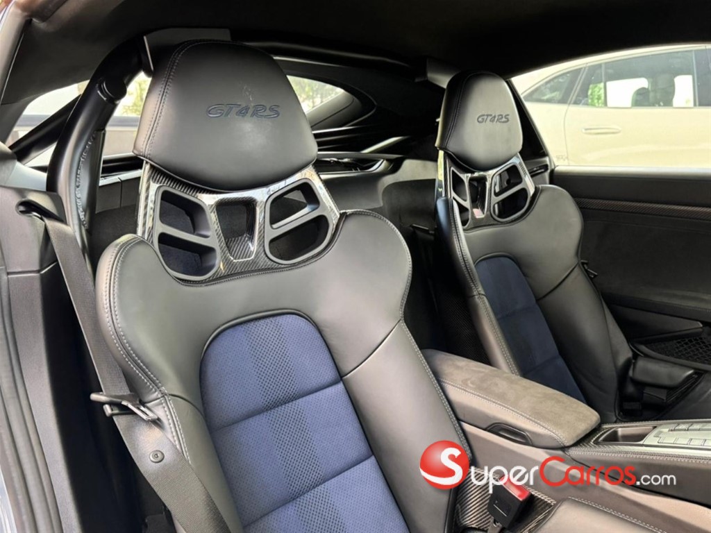 2024 Porsche GT4 RS — foto 9 / 12