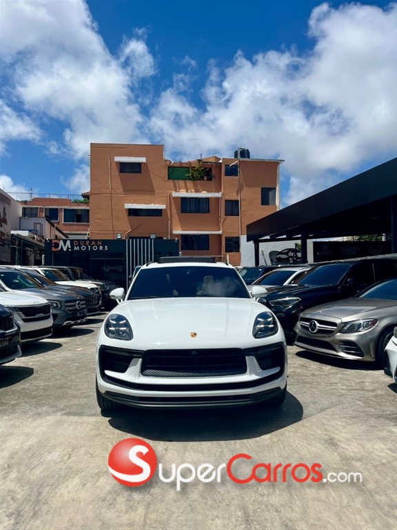 2024 Porsche Macan — foto 2 / 12