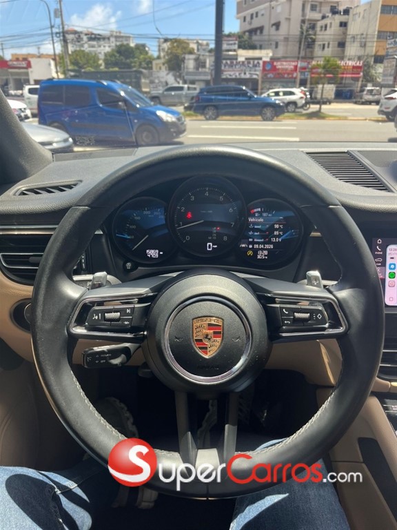 2024 Porsche Macan — foto 6 / 12