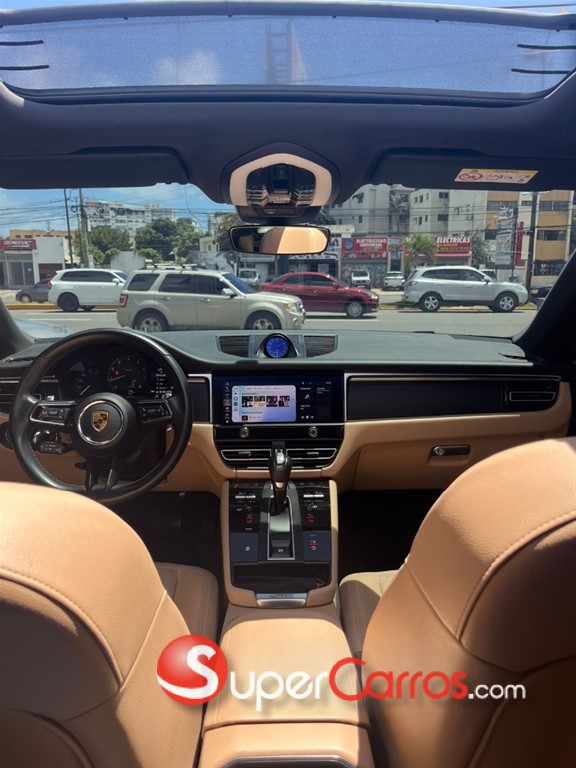 2024 Porsche Macan — foto 8 / 12
