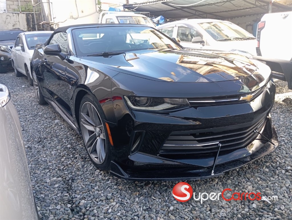 2017 Chevrolet Camaro RS — foto 9 / 11