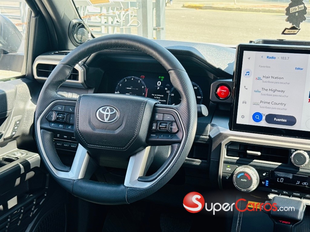 2025 Toyota 4 Runner TRD Off-Road Premium — foto 11 / 12