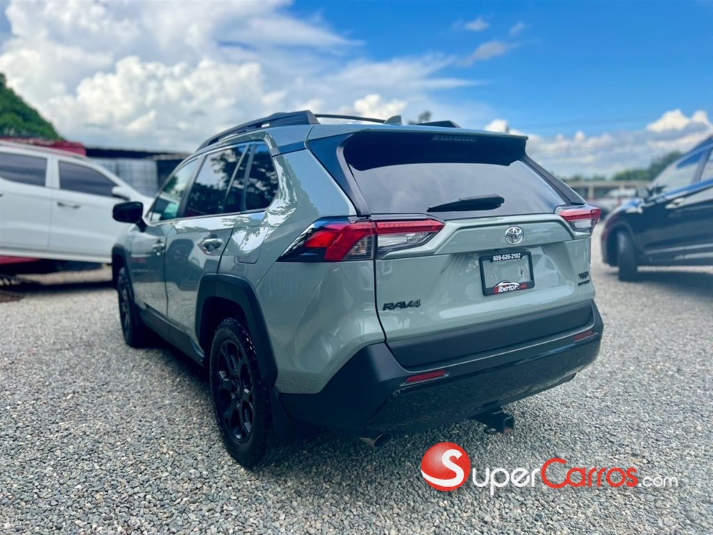 2020 Toyota RAV4 TRD — foto 6 / 11